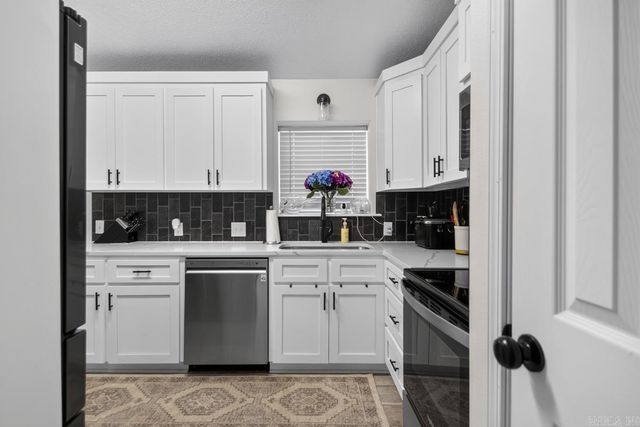 1926 Matt Lane, Hensley, AR 72065