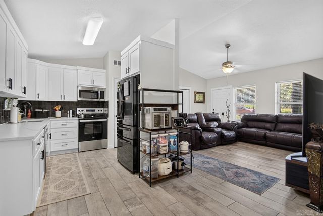 1926 Matt Lane, Hensley, AR 72065