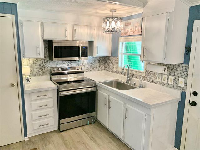 8518 NW 39TH CIRCLE, Gainesville, FL 32653