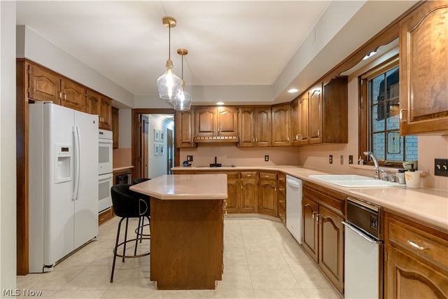 1280 Grenada Drive NE, Canton, OH 44714