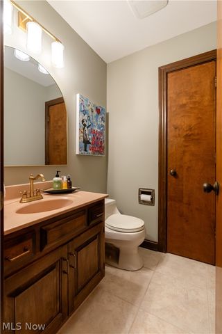 1280 Grenada Drive NE, Canton, OH 44714