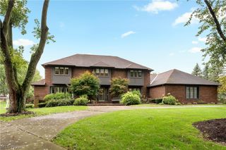1280 Grenada Drive NE, Canton, OH 44714