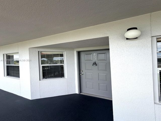 1400 SW 124th Terrace 402Q, Pembroke Pines, FL 33027