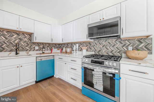200 1/2 11TH ST, Laurel, MD 20707