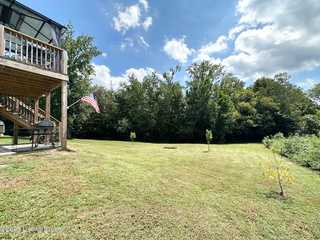 461 High St, New Haven, KY 40051