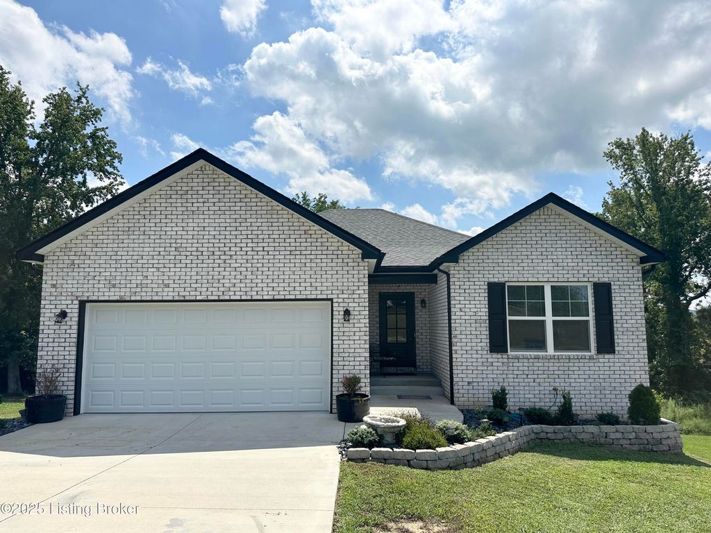 461 High St, New Haven, KY 40051