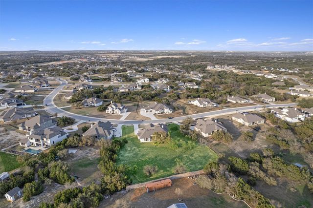 264 Wellborn Road RD, Liberty Hill, TX 78642