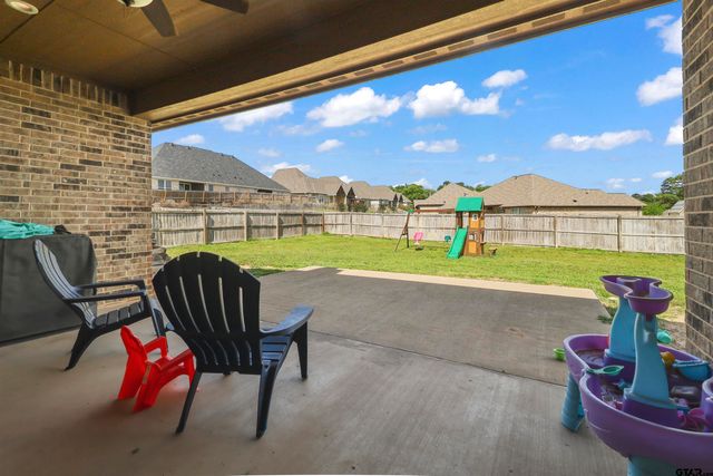 218 Bois D Arc Drive, Bullard, TX 75757