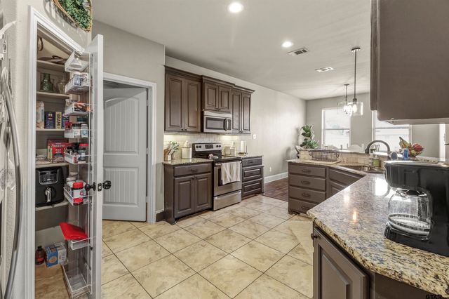 218 Bois D Arc Drive, Bullard, TX 75757
