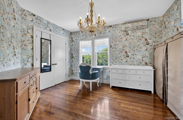 3215 Murray Lane, Flushing, NY 11354