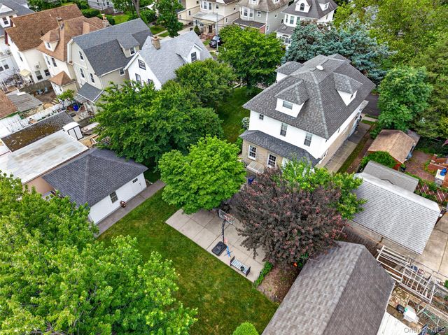 3215 Murray Lane, Flushing, NY 11354