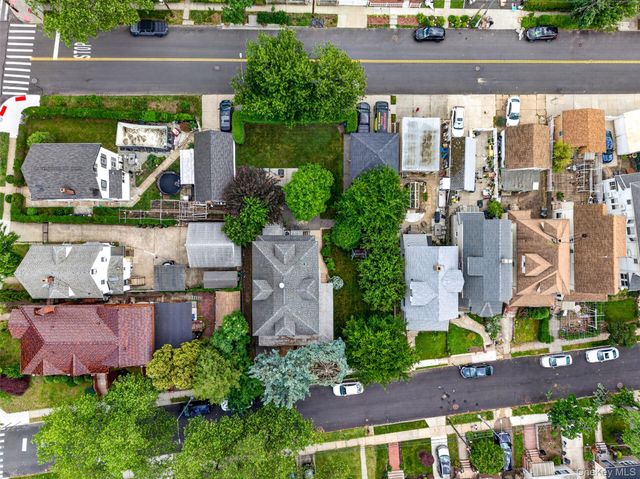 3215 Murray Lane, Flushing, NY 11354