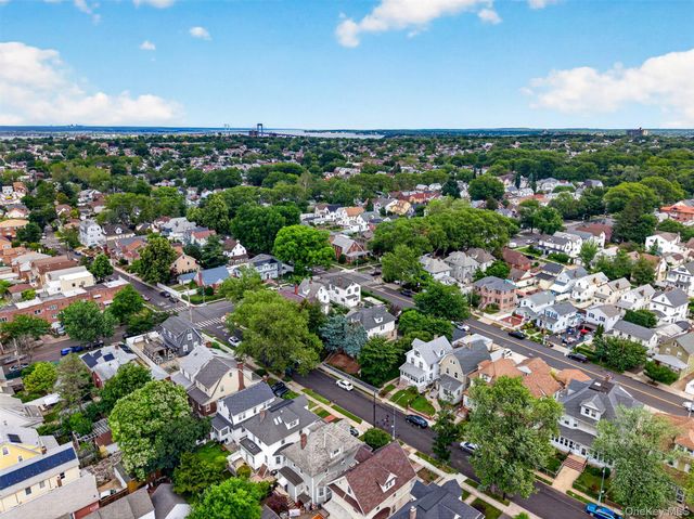 3215 Murray Lane, Flushing, NY 11354