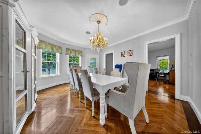 3215 Murray Lane, Flushing, NY 11354