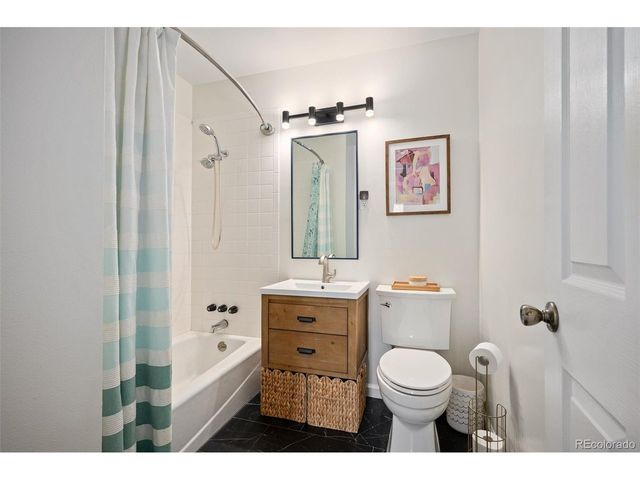 986 S Jersey St, Denver, CO 80224