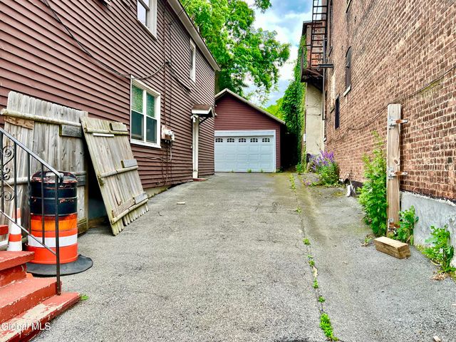 659 Crane Street, Schenectady, NY 12303