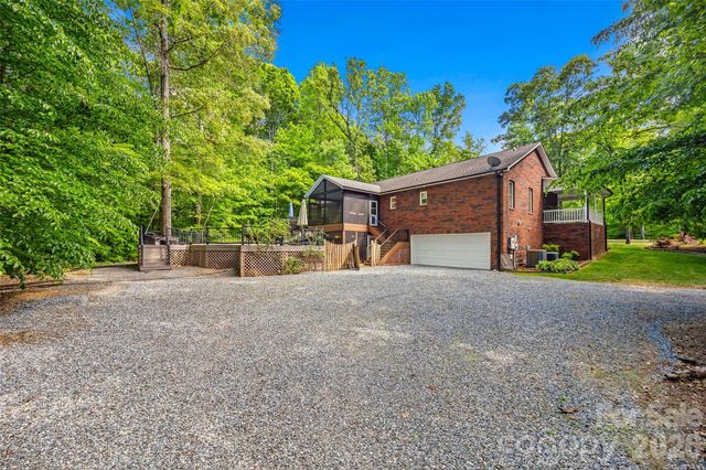 10545 Mount Holly Huntersville Road, Huntersville, NC 28078