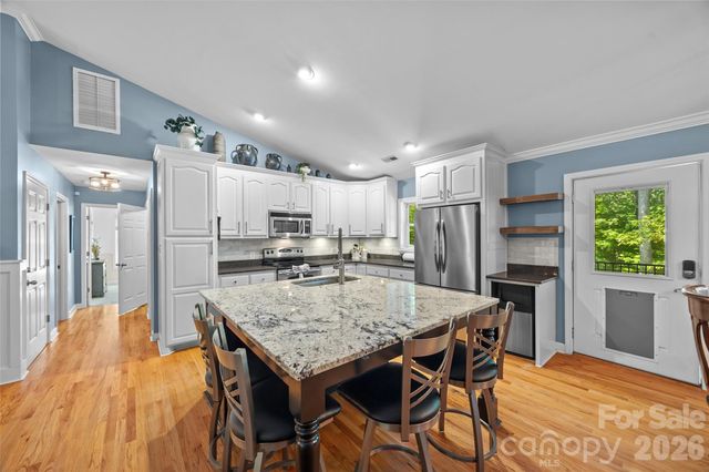 10545 Mount Holly Huntersville Road, Huntersville, NC 28078
