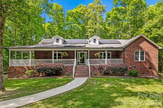 10545 Mount Holly Huntersville Road, Huntersville, NC 28078