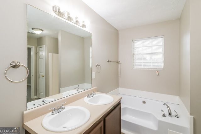 1642 Boxcar Place NE, Conyers, GA 30013