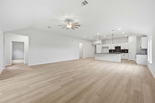 2902 River Juniper Lane, Crosby, TX 77532