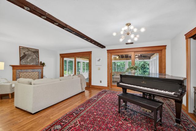 14 Pine Knoll Drive, Atkinson, NH 03811