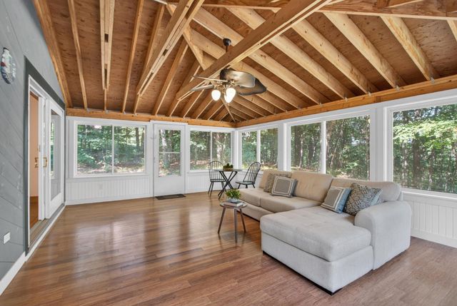 14 Pine Knoll Drive, Atkinson, NH 03811