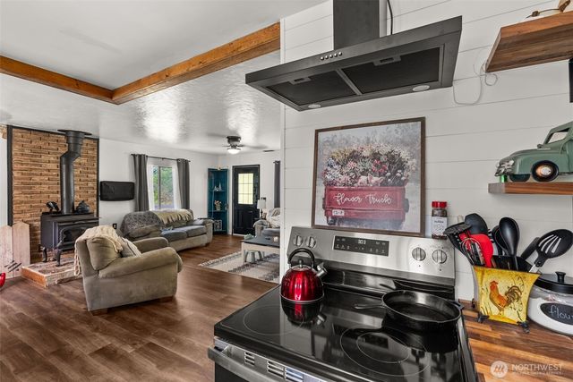 174 Skinner Road, Chehalis, WA 98532