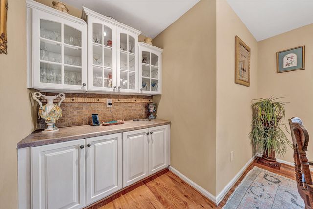 20 South Pointe LN, Moneta, VA 24121