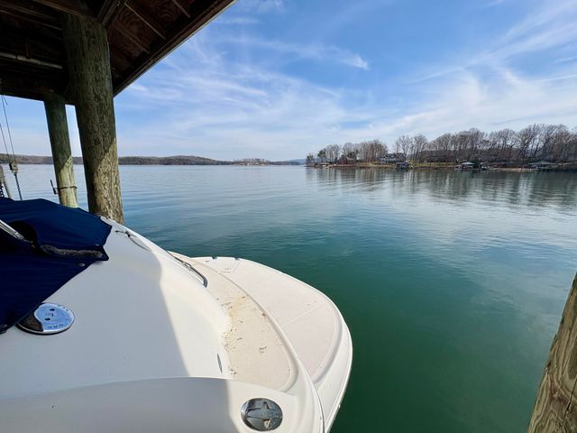 20 South Pointe LN, Moneta, VA 24121