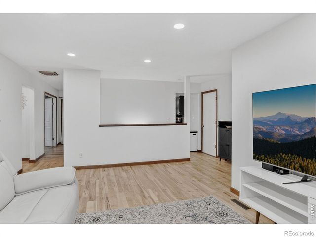 1027 Cottonwood Drive, Windsor, CO 80550
