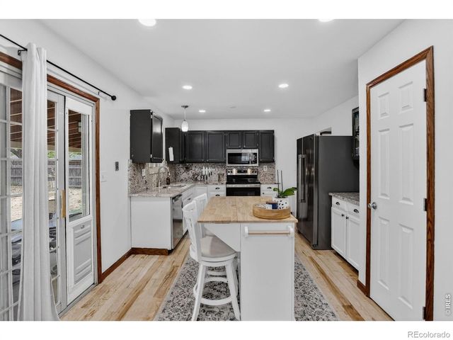 1027 Cottonwood Drive, Windsor, CO 80550