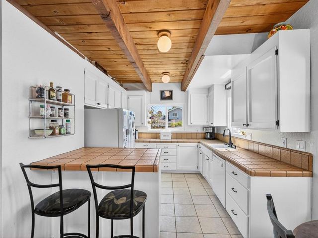 620 Sumner, Santa Cruz, CA 95062