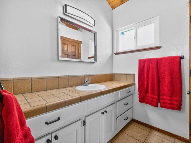 620 Sumner, Santa Cruz, CA 95062