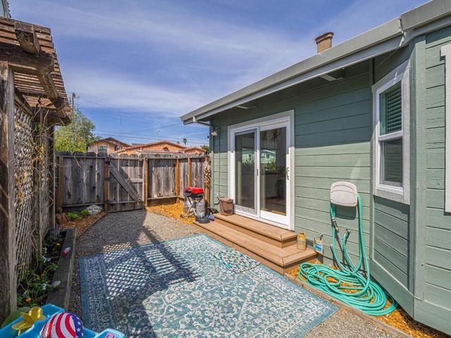 620 Sumner, Santa Cruz, CA 95062