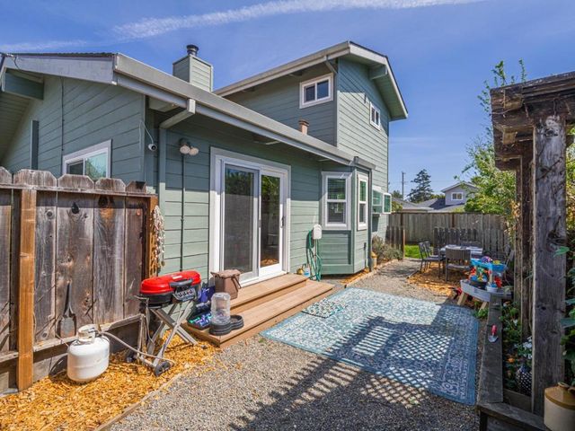 620 Sumner, Santa Cruz, CA 95062