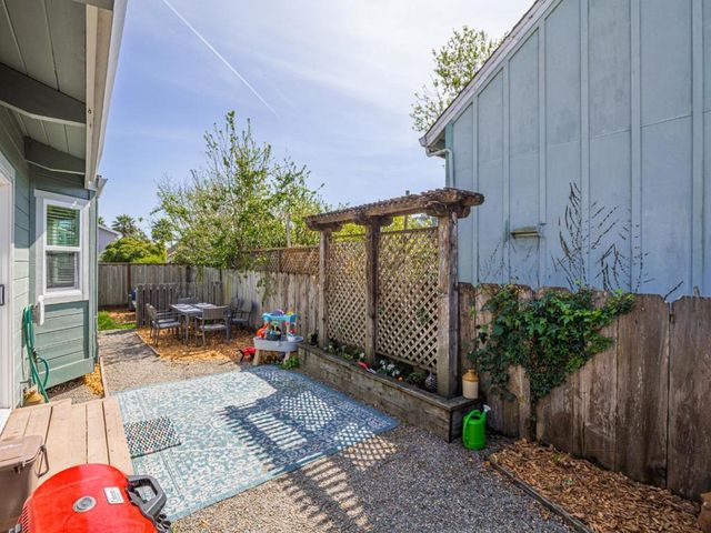 620 Sumner, Santa Cruz, CA 95062