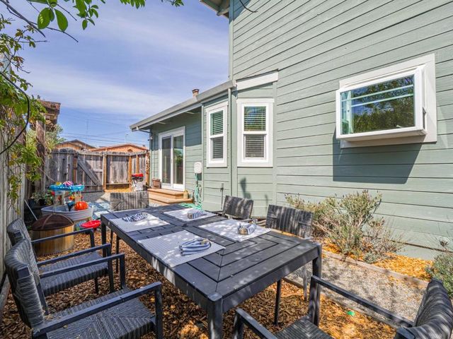 620 Sumner, Santa Cruz, CA 95062