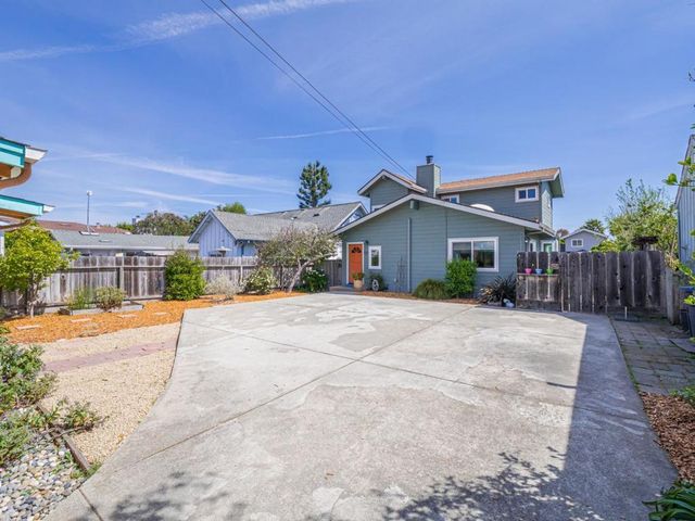 620 Sumner, Santa Cruz, CA 95062