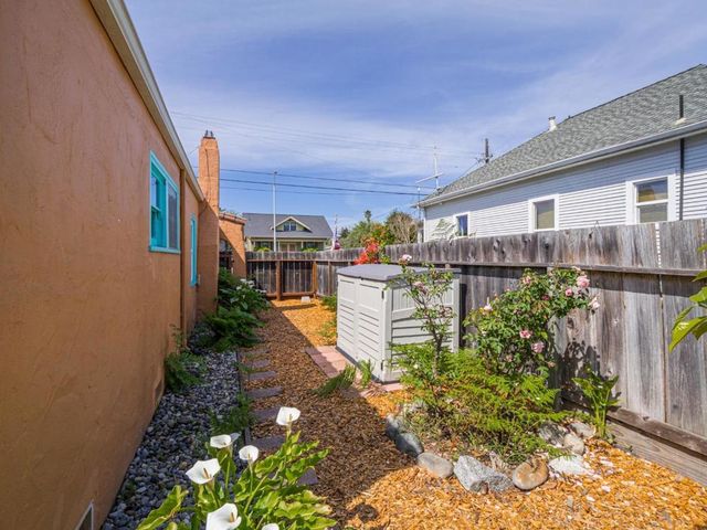 620 Sumner, Santa Cruz, CA 95062