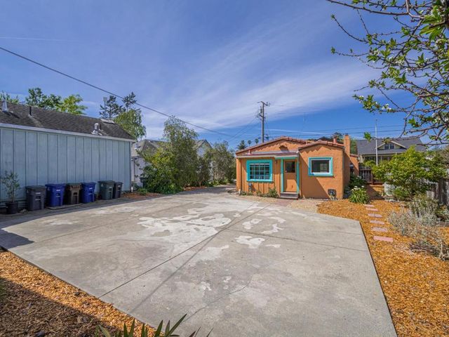 620 Sumner, Santa Cruz, CA 95062