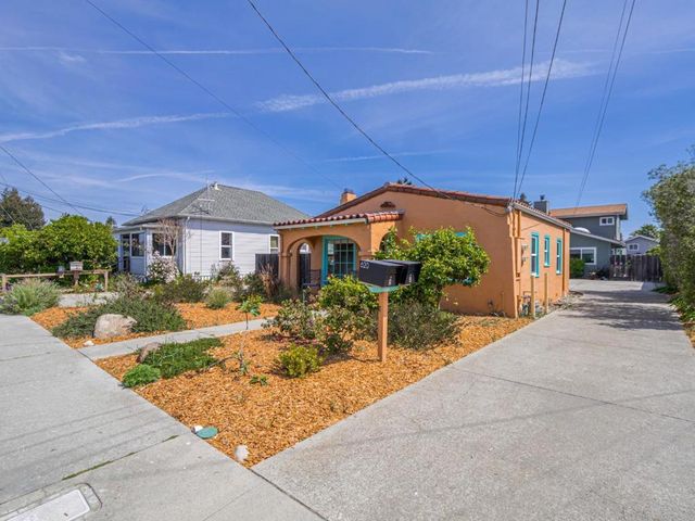 620 Sumner, Santa Cruz, CA 95062