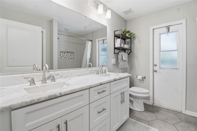 2535 SLEEPY HOLLOW LANE, Lakeland, FL 33810