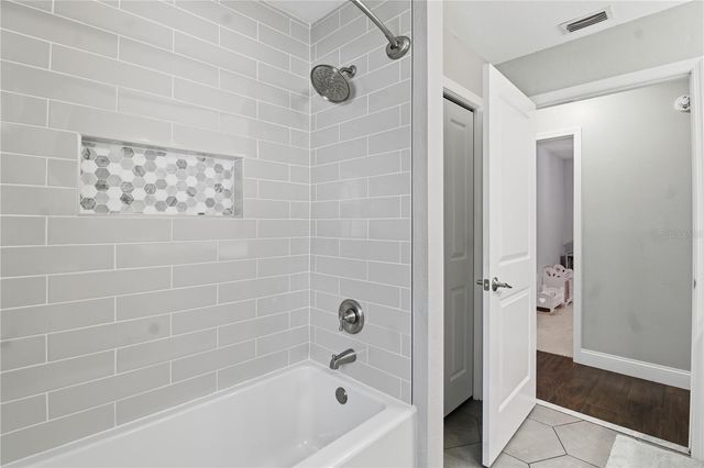 2535 SLEEPY HOLLOW LANE, Lakeland, FL 33810