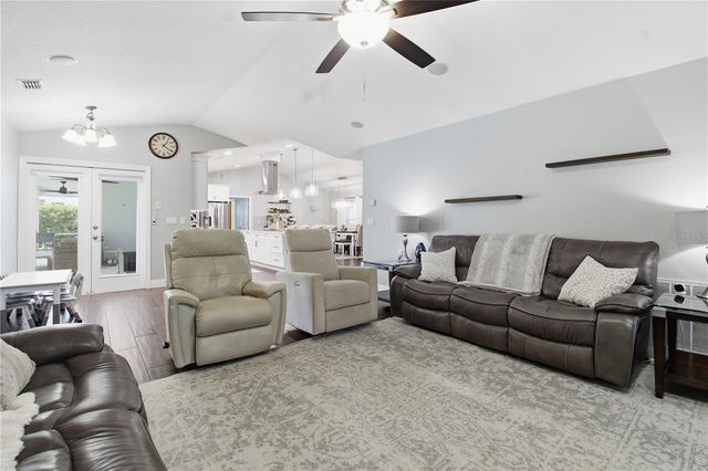 2535 SLEEPY HOLLOW LANE, Lakeland, FL 33810