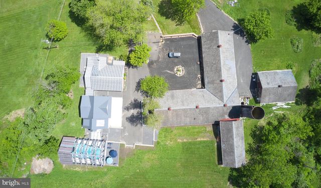 75 BROWNS DRIVE, Easton, PA 18042