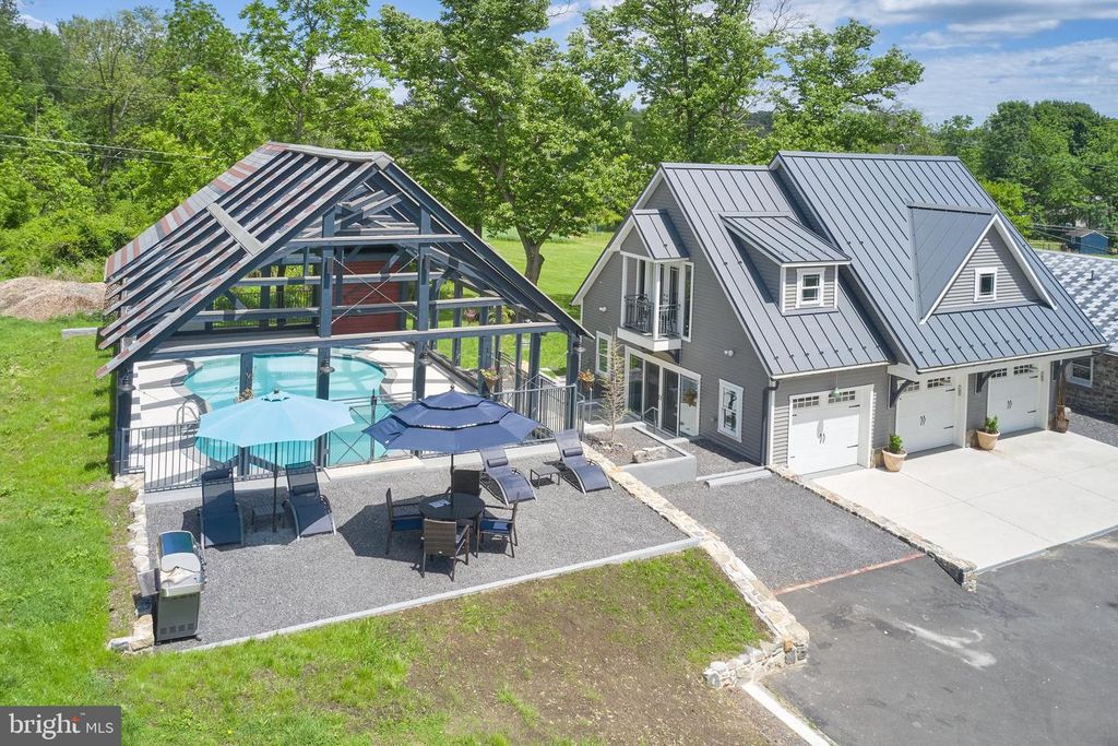 75 BROWNS DRIVE, Easton, PA 18042