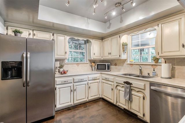 612 Timber Ridge Road, Edmond, OK 73034