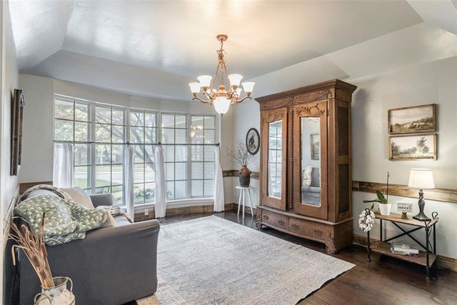 612 Timber Ridge Road, Edmond, OK 73034
