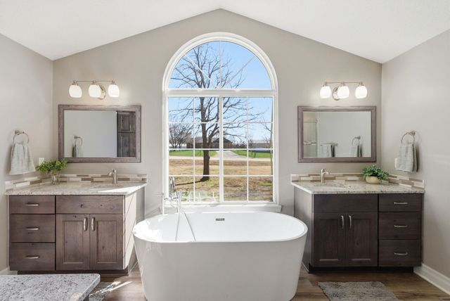 1205 Pecanwood, Goddard, KS 67052